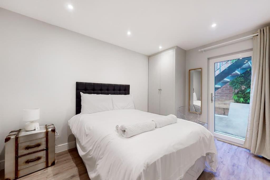 לונדון Stylish 2Bed Flat 10Min To Wimbledon Tennis Courts מראה חיצוני תמונה